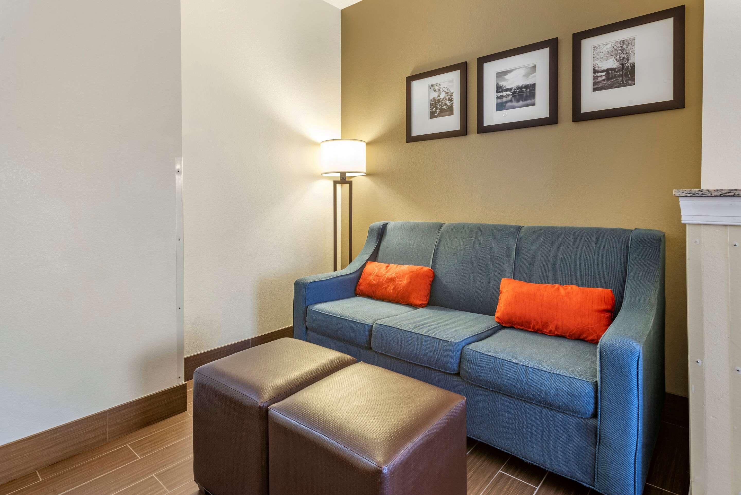 Comfort Suites Newark - Harrison Luaran gambar