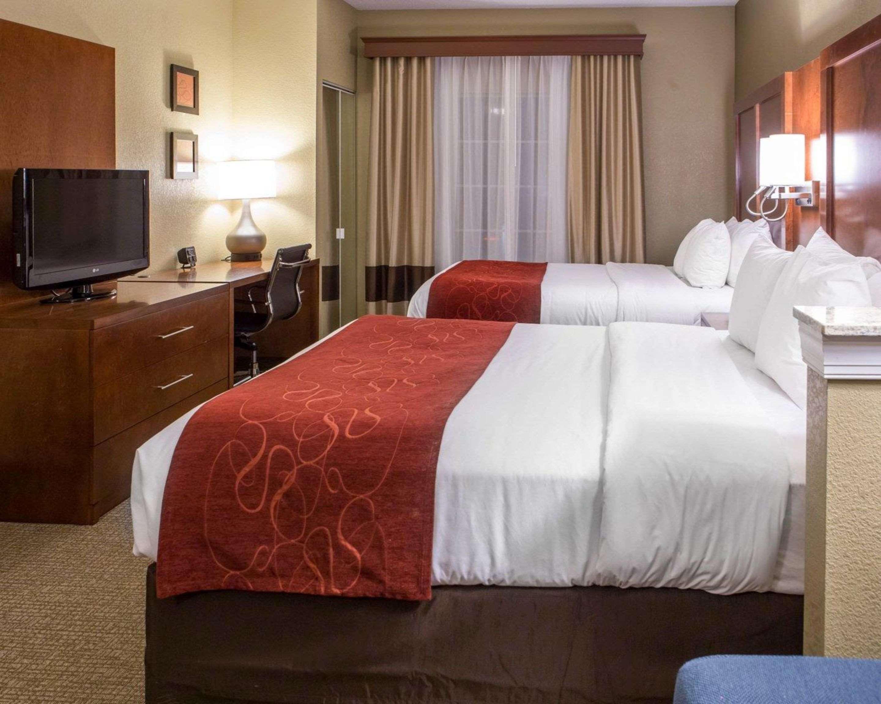 Comfort Suites Newark - Harrison Luaran gambar