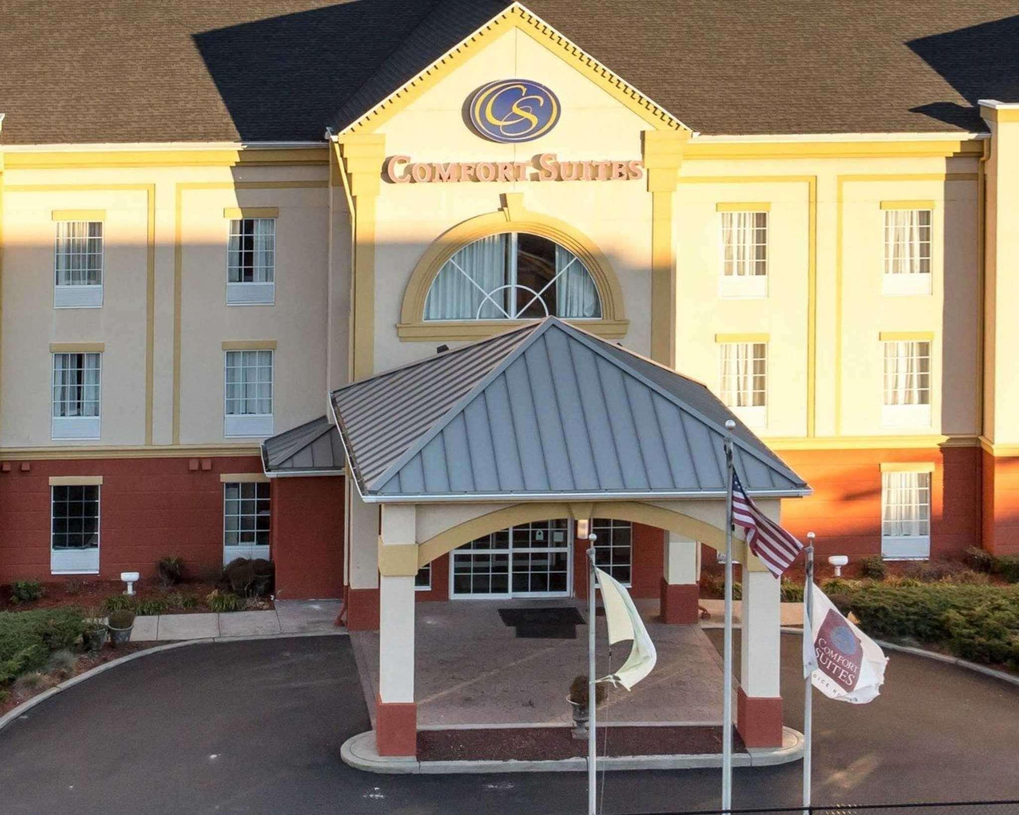 Comfort Suites Newark - Harrison Luaran gambar